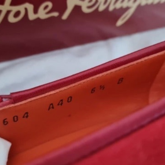 New Red Salvatore Ferragamo women`s shoes - Picture 4 of 5